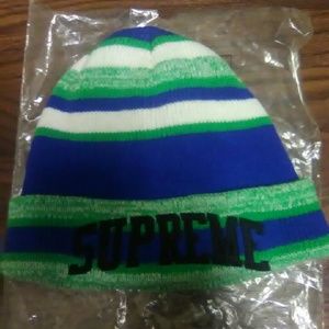 Supreme beanie FW17 green